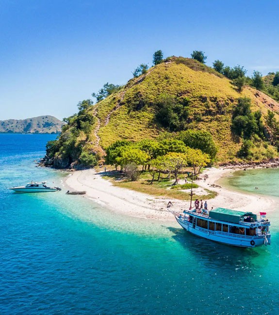 Labuan Bajo One Day Trip By ATA TOUR